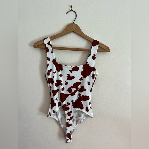 NWT Altar’d State Cow Print Bodysuit XS, Ivory/Brown - Picture 5 of 5